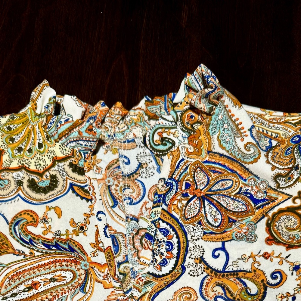 SHEIN LUNE Paisley Printed V-Neck Casual Shirt Size Small - Picture 6 of 7